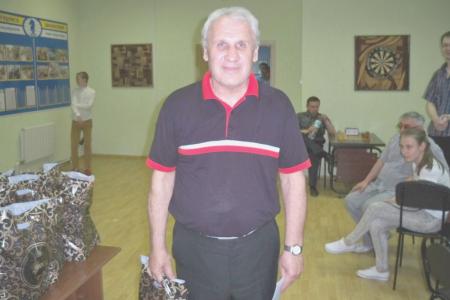 Паникаров