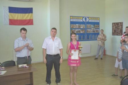 Емельяненко Элина