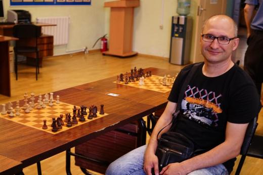 Петров Юрий