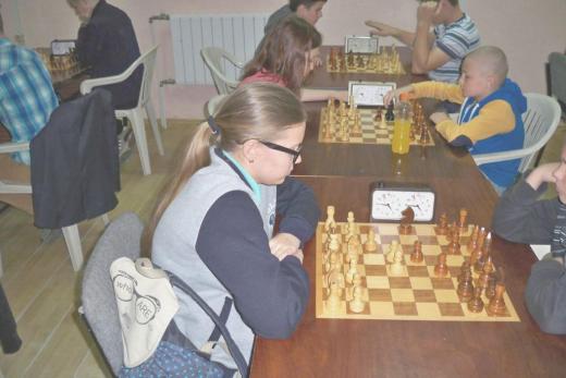 73